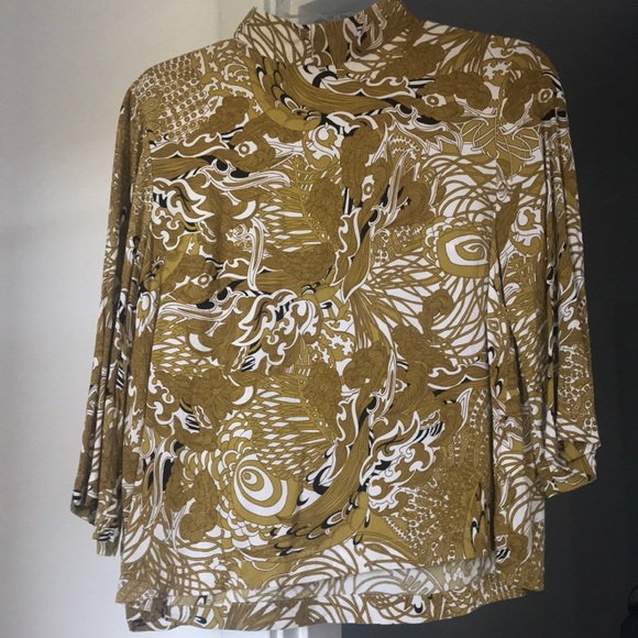 Tops - H&M printed shirt